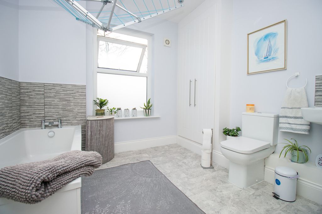 Additional image 9 of 4 bed maisonette for saleHope Street, Filey YO14