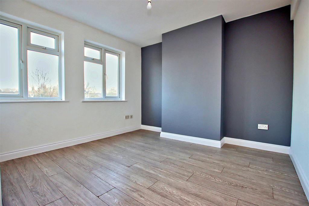 Property photo 1 of 5 Img_4425.Jpg