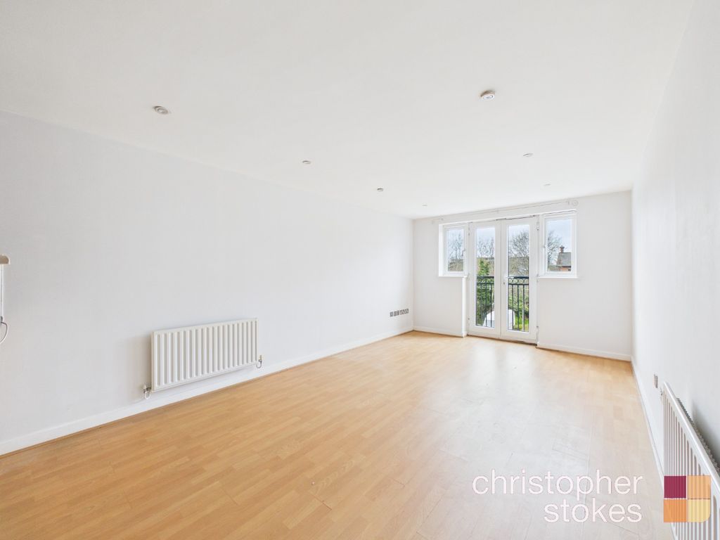 Property photo 2 of 12 4990013