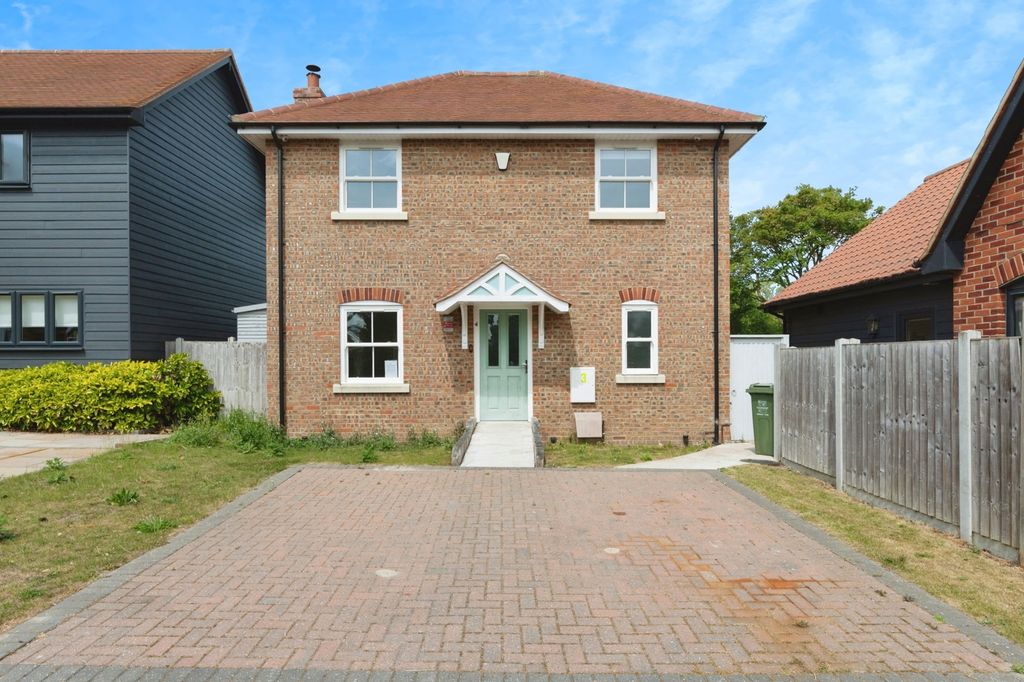 Property photo 1 of 17 Photo