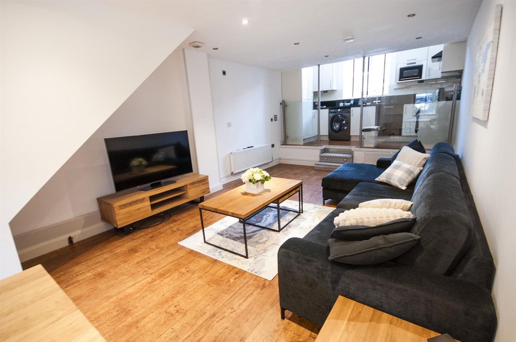 Property photo 2 of 12 Open Plan Living Space