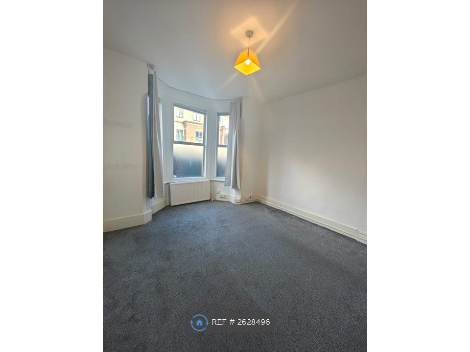 Property photo 2 of 6 Living Room