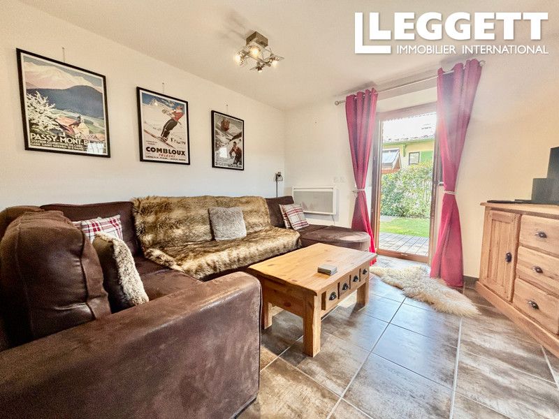 Property photo 2 of 10