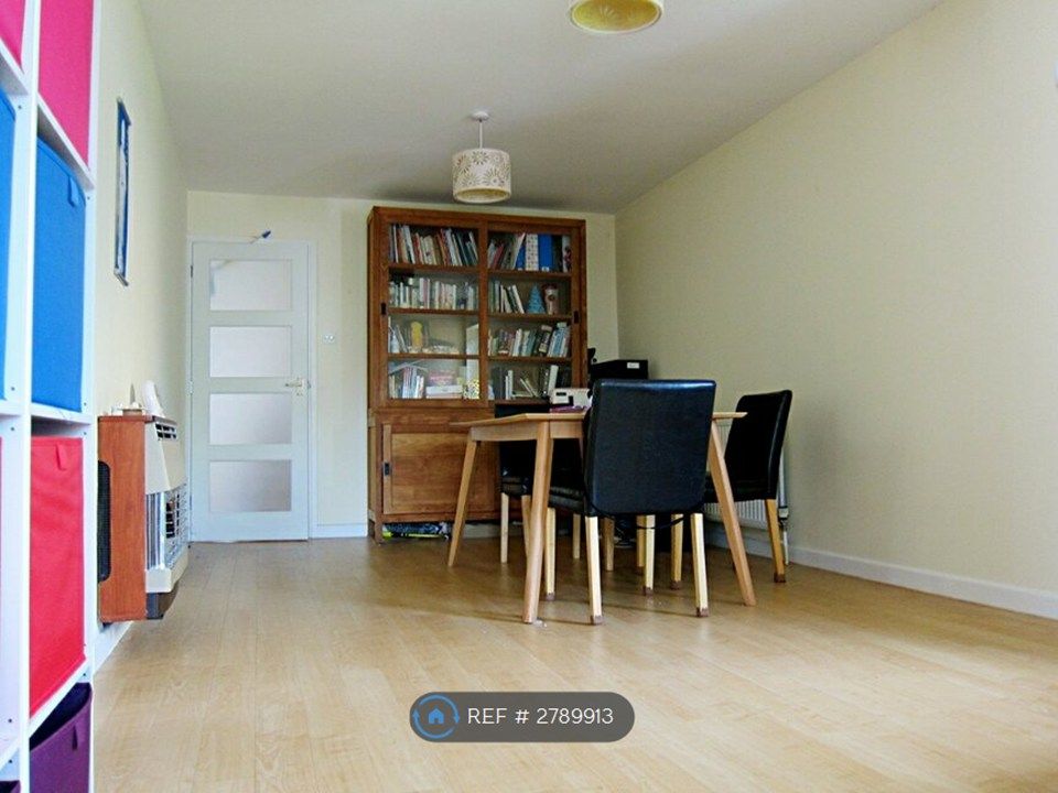 Property photo 3 of 8 Dining Room