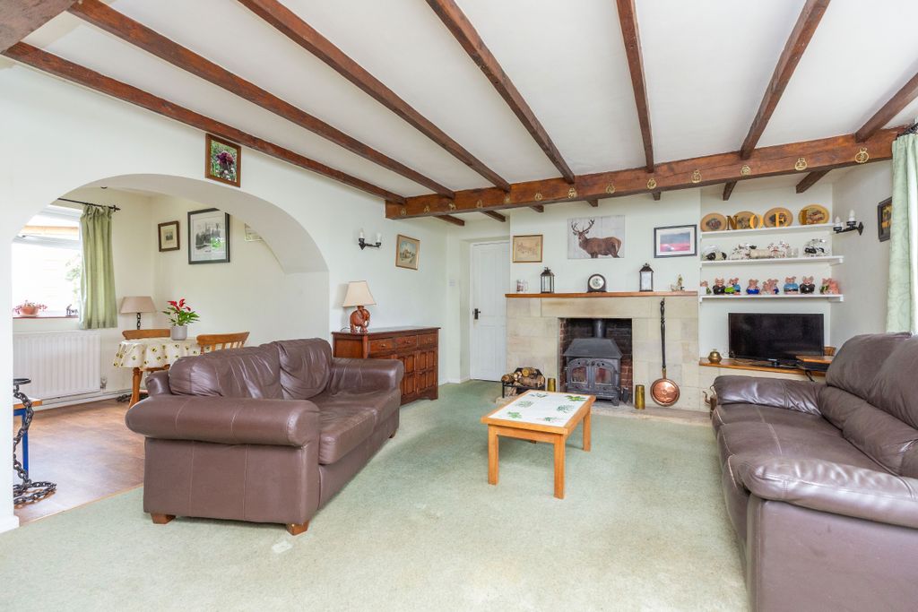 Property photo 3 of 20