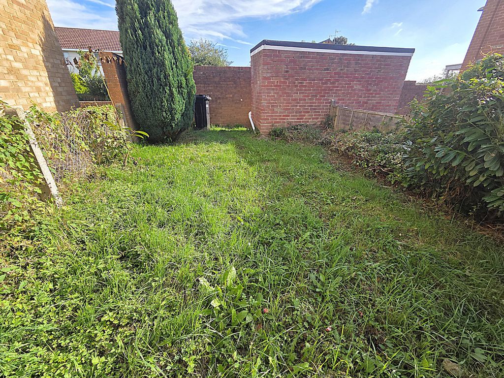 Property photo 2 of 6
