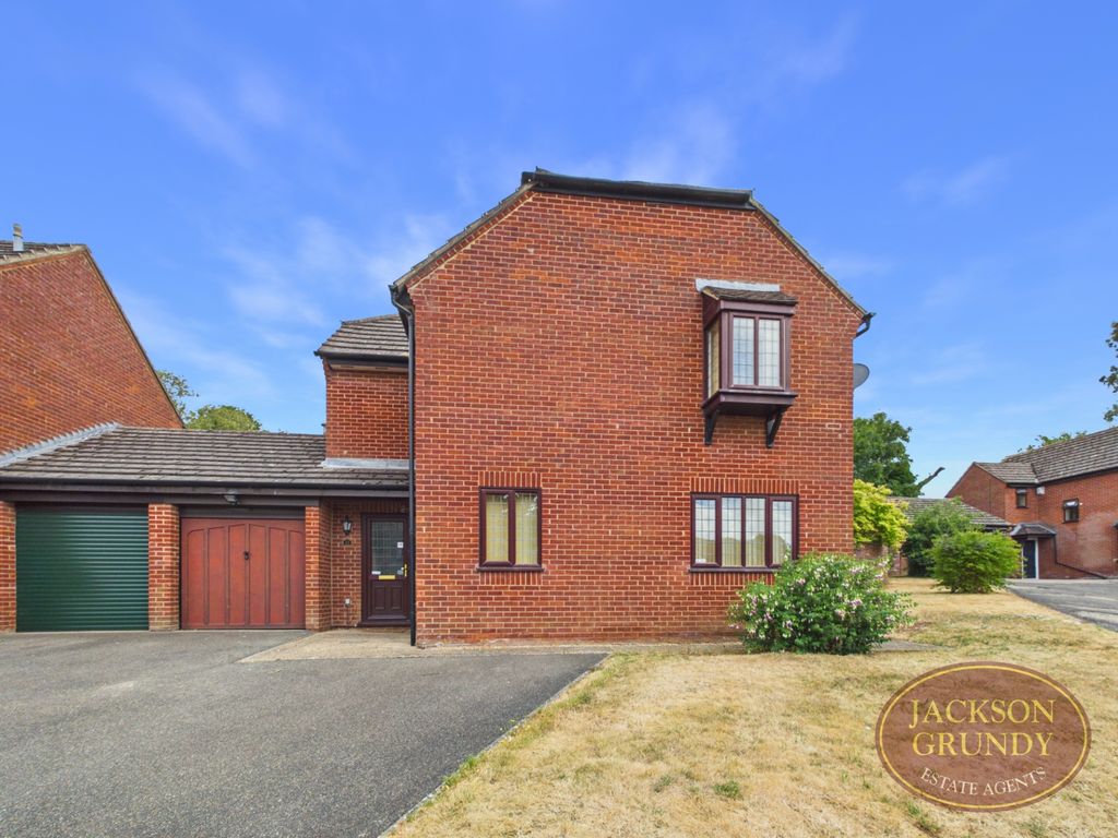 Property photo 1 of 16 Duston Wildes