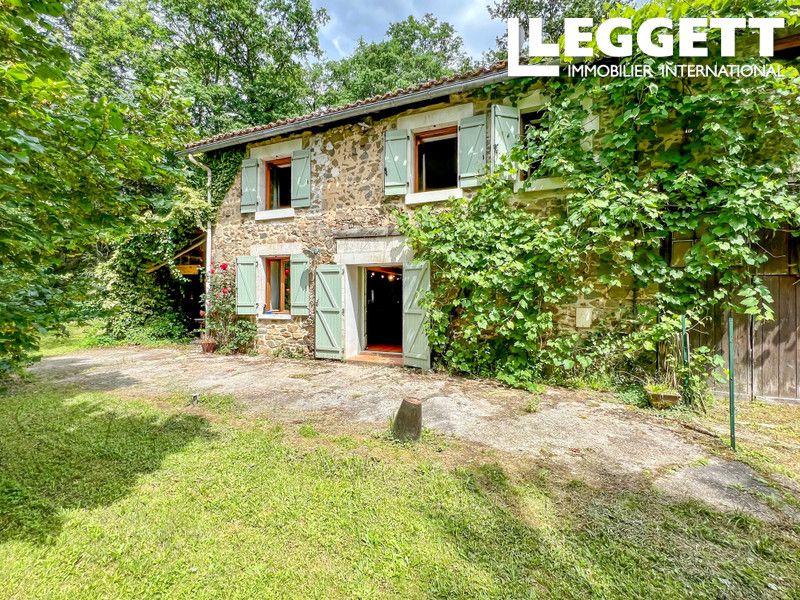 Property photo 2 of 10