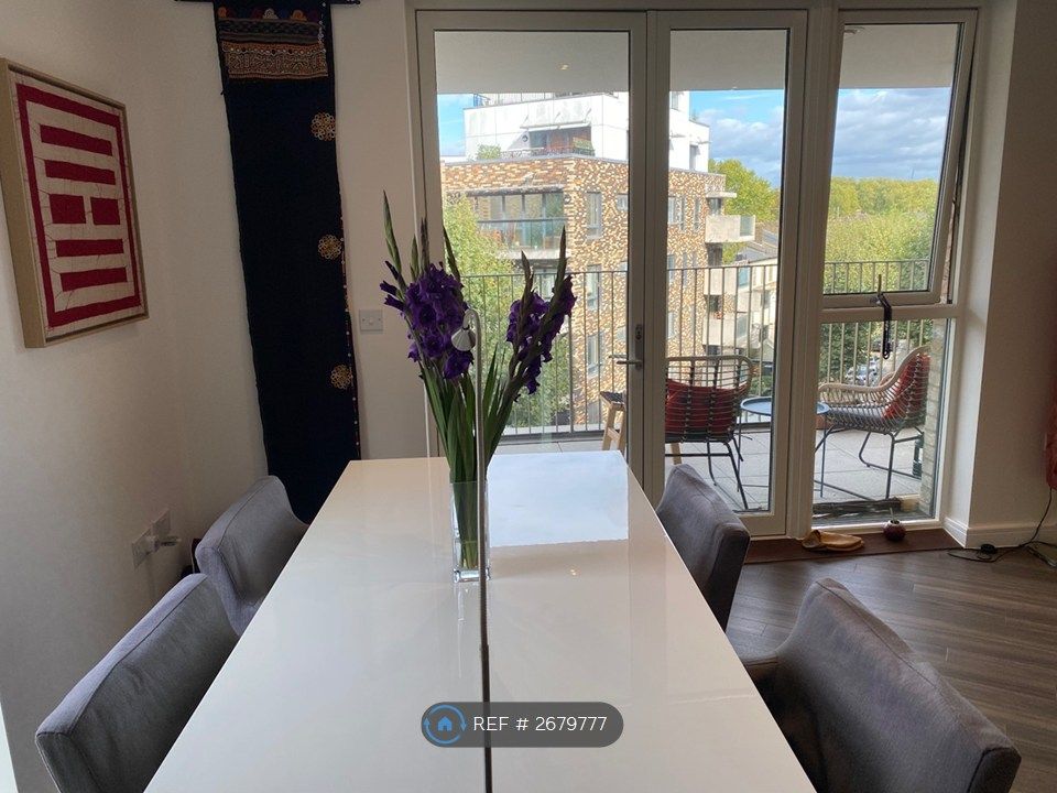 Property photo 3 of 8