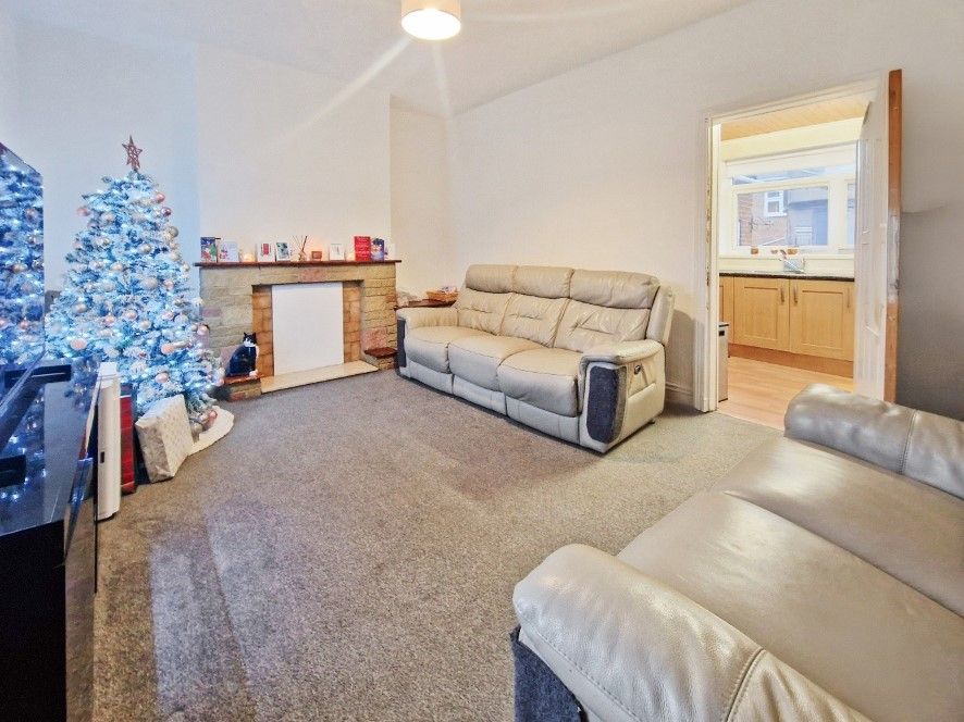 Property photo 3 of 14