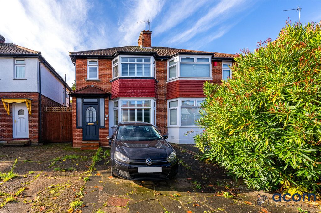 Property photo 2 of 18 Picture No. 17