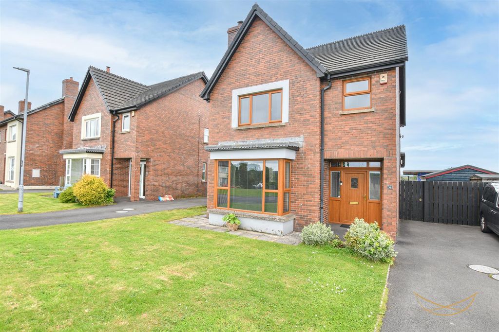 Property photo 2 of 47 Dhp-2.Jpg