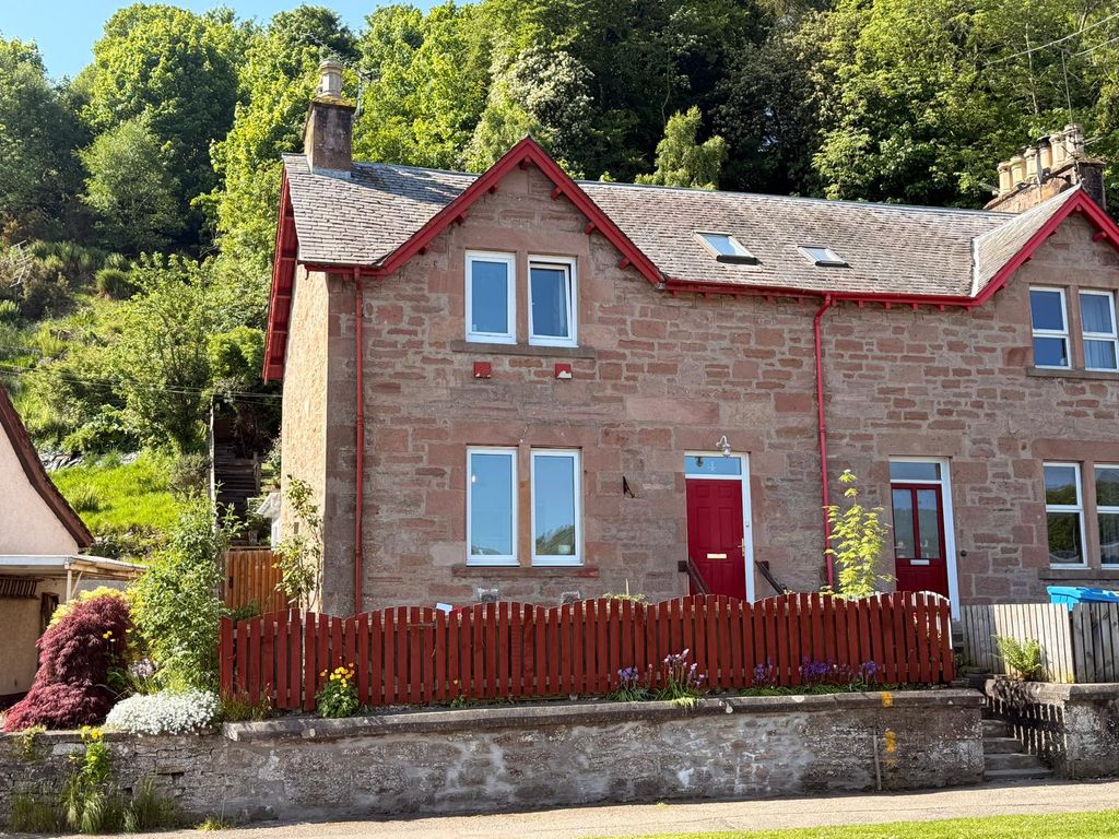 Property photo 1 of 30