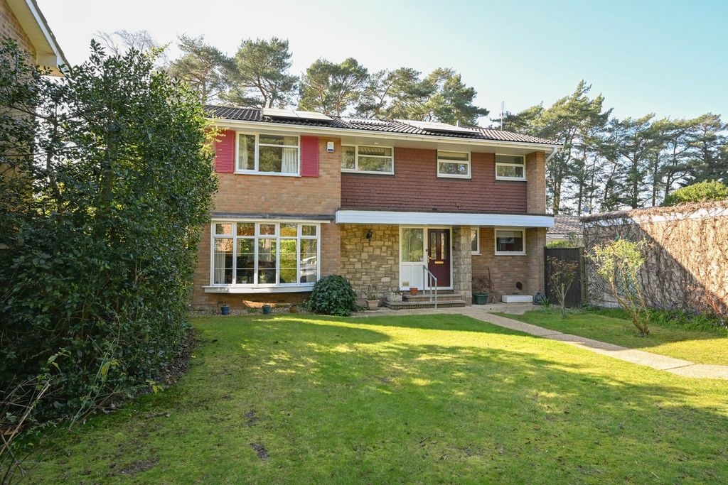 Property photo 1 of 13