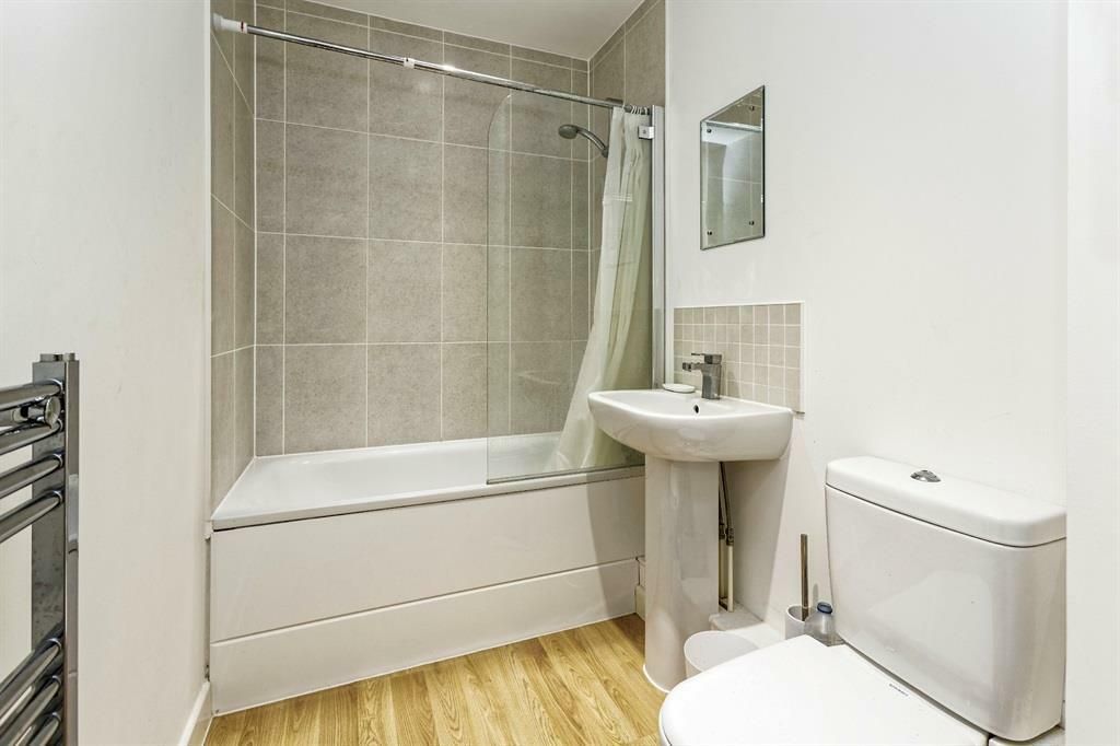 Property photo 2 of 4 3