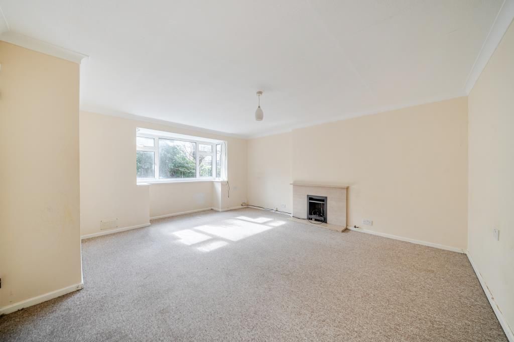 Property photo 2 of 15 Living Area