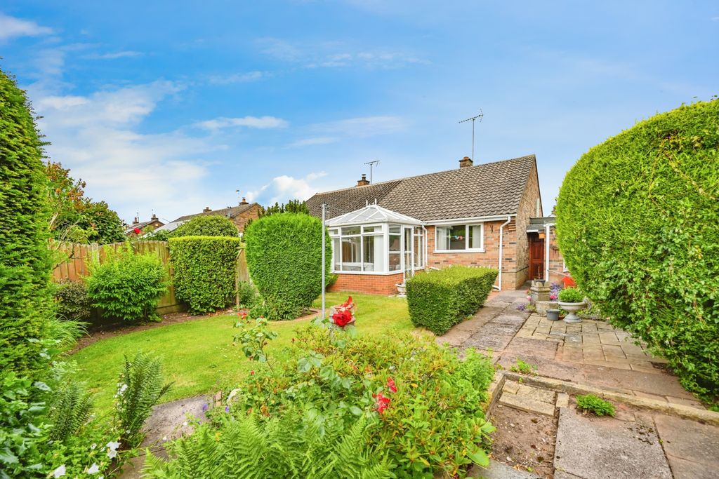 Property photo 2 of 14