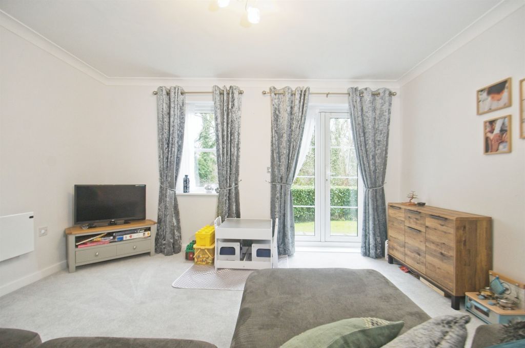 Property photo 2 of 15