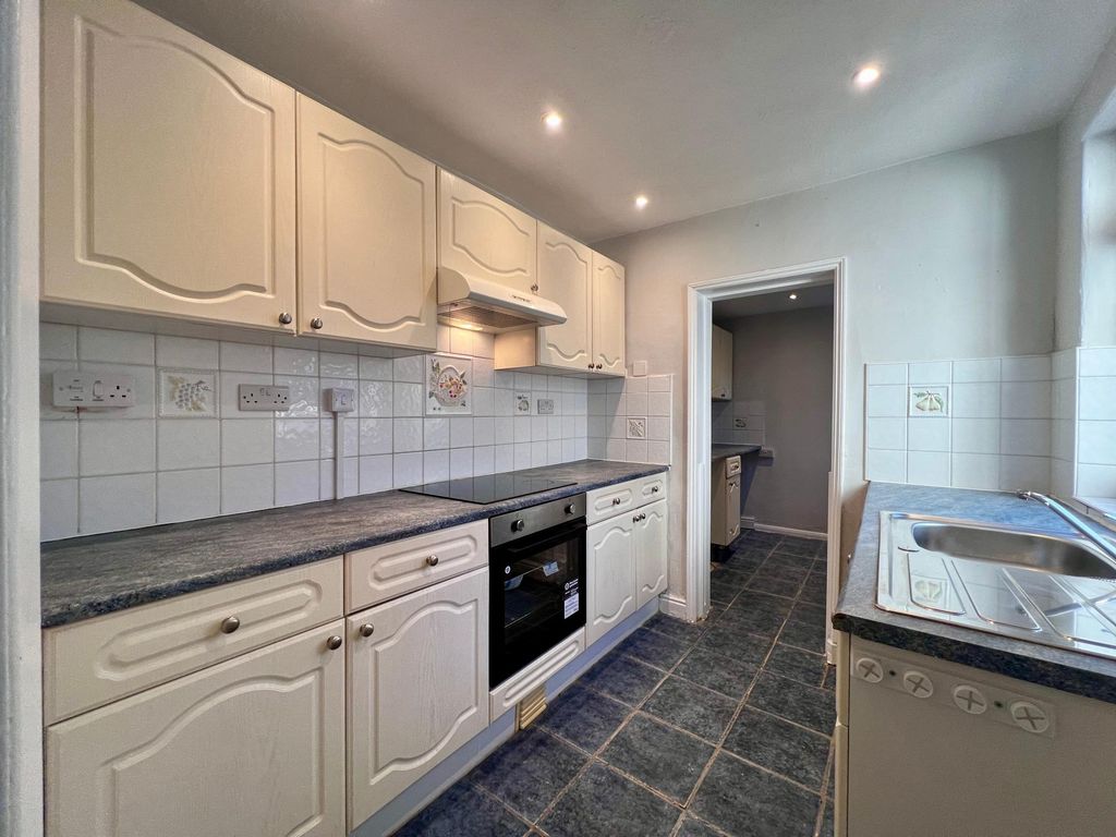 Property photo 2 of 8 Photo 1