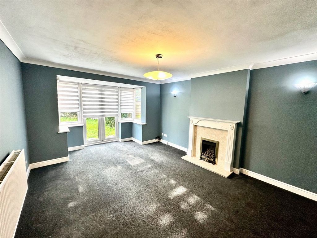 Property photo 2 of 16 Picture No. 26