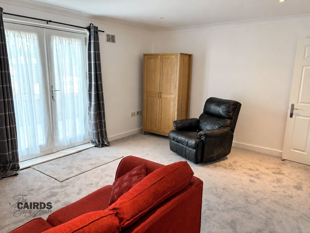 Property photo 3 of 9 Picture No. 08