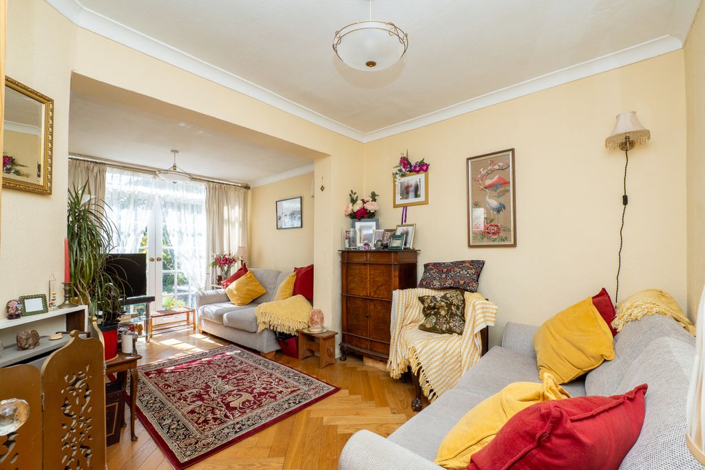 Property photo 3 of 14 Picture No. 05