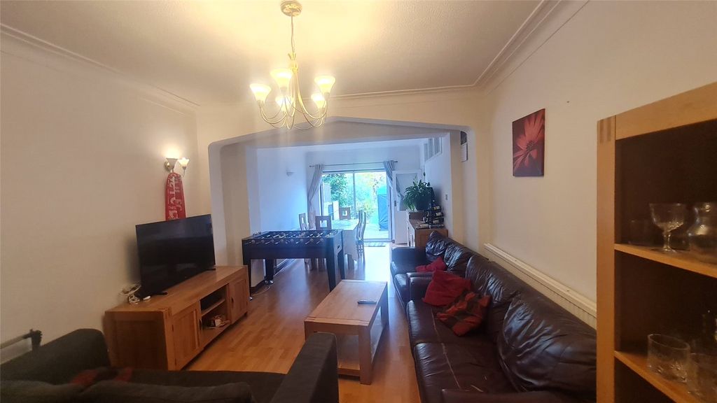 Property photo 2 of 12 Picture No. 39