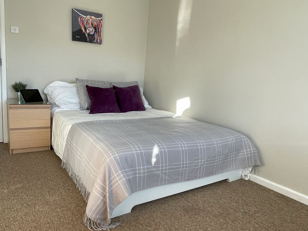 Property photo 1 of 22 12. DC Bed 2 Bed Img_0171