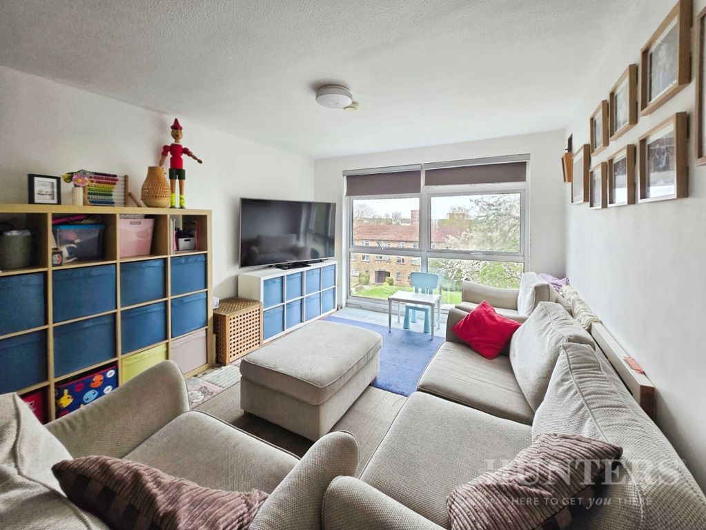 Property photo 3 of 16 Pbox-Img.Jpg