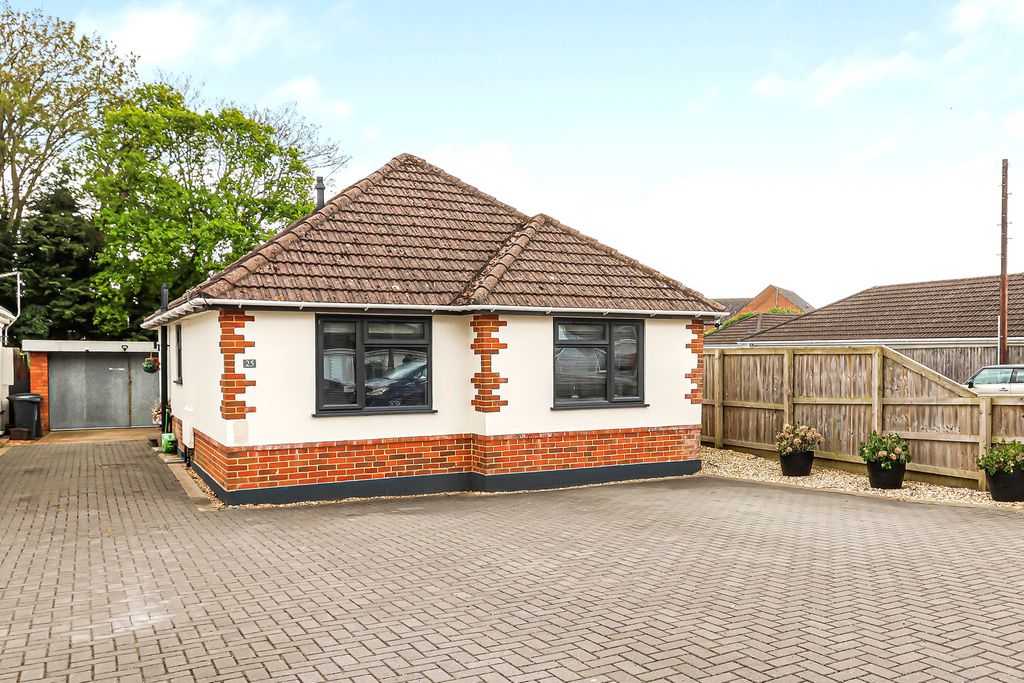Property photo 1 of 19