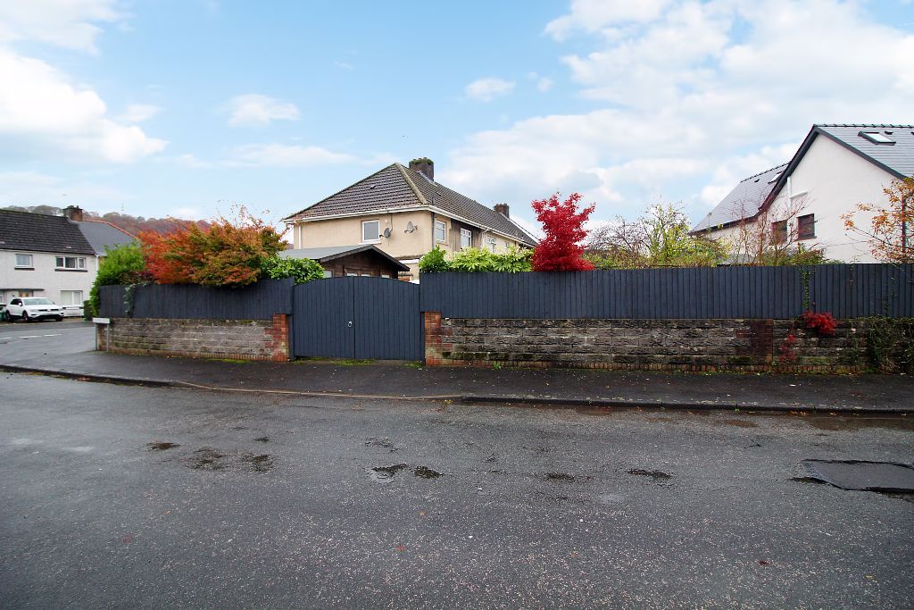 Property photo 2 of 18 Photo 18