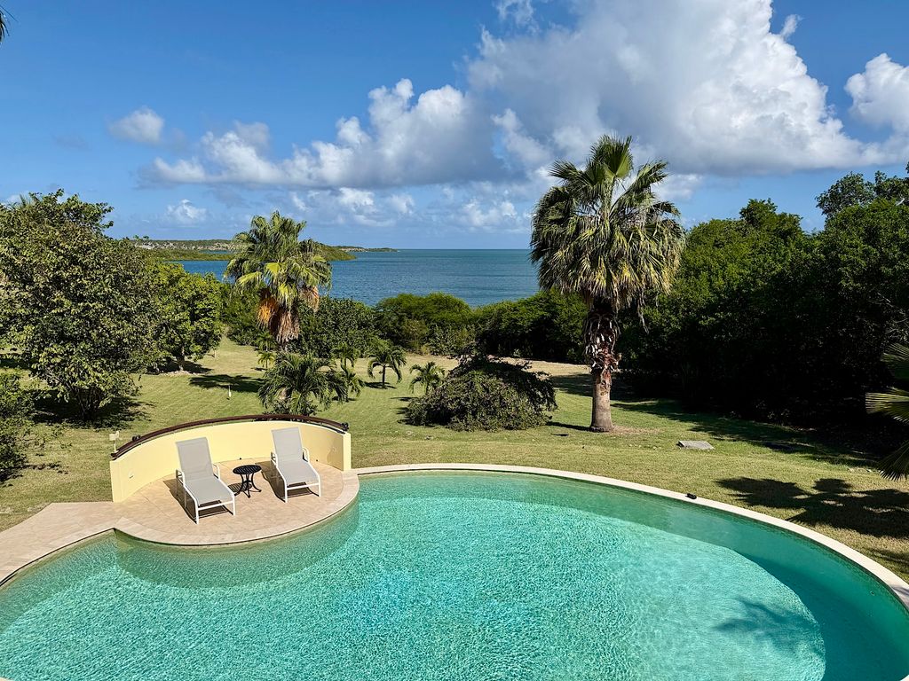 Property photo 3 of 39