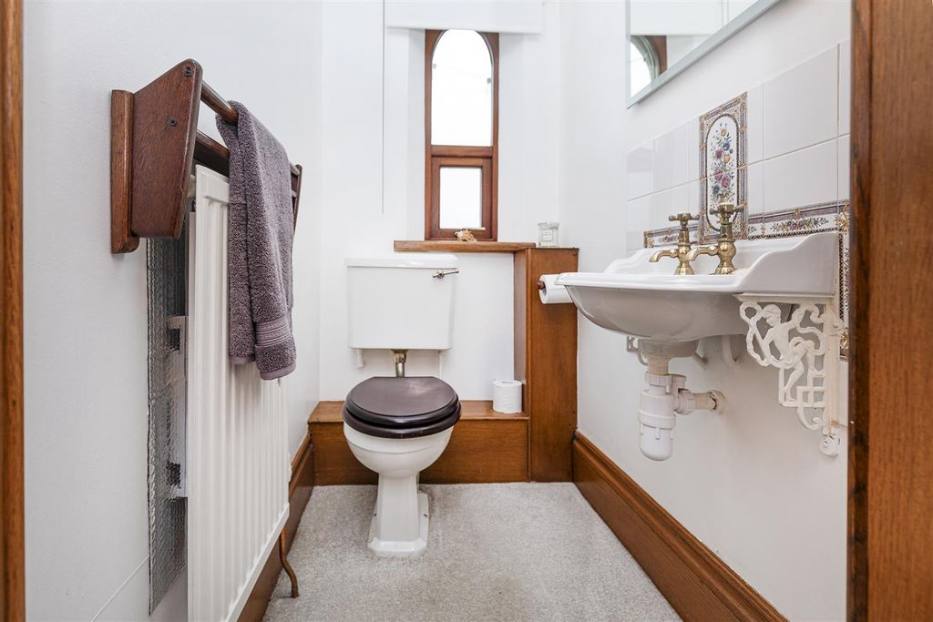Additional image 18 of 4 bed detached bungalow for saleMoor Top Road, Kirkheaton, Huddersfield HD5