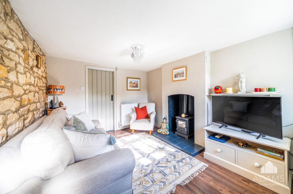 Property photo 3 of 13 Sitting Room