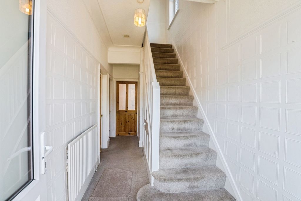 Property photo 2 of 22 Pbox-Img.Jpg