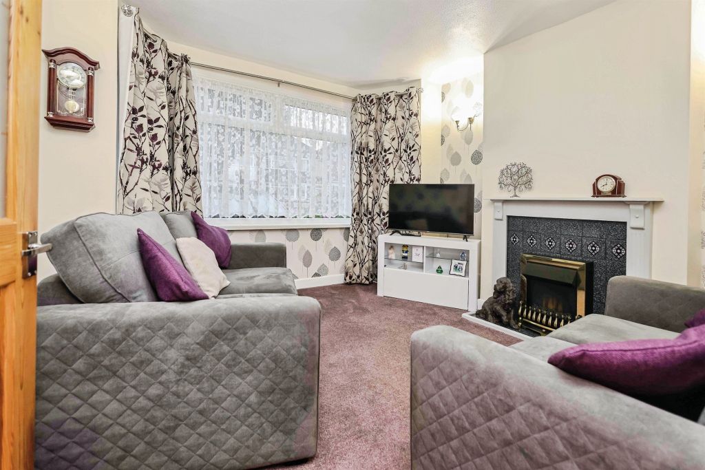 Property photo 3 of 17