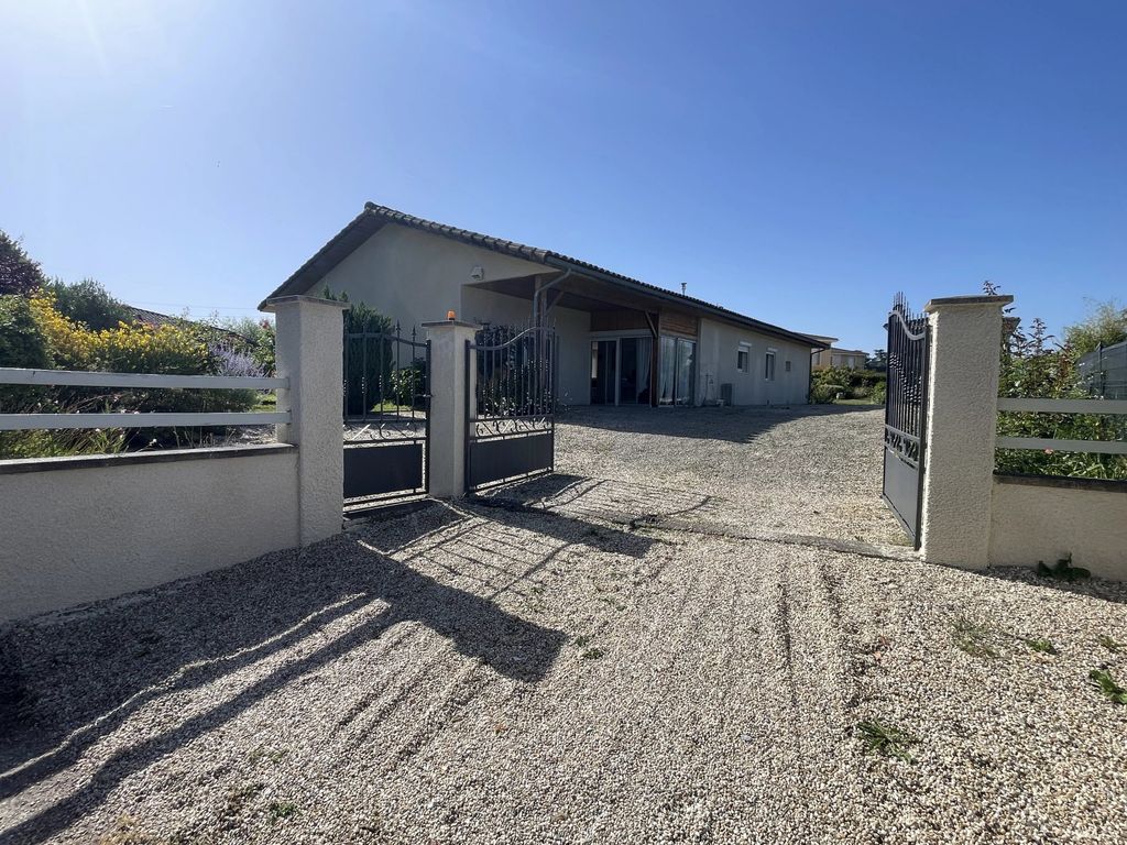 Property photo 3 of 16 713B566c82Bd71173Ec6B1E162Ffdd4F_600ce26857_4032-Big