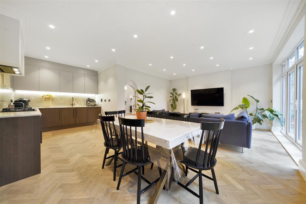 Property photo 2 of 16 17 Ameery Road - X0Ydi5Dstner9Gsumcom.Jpg