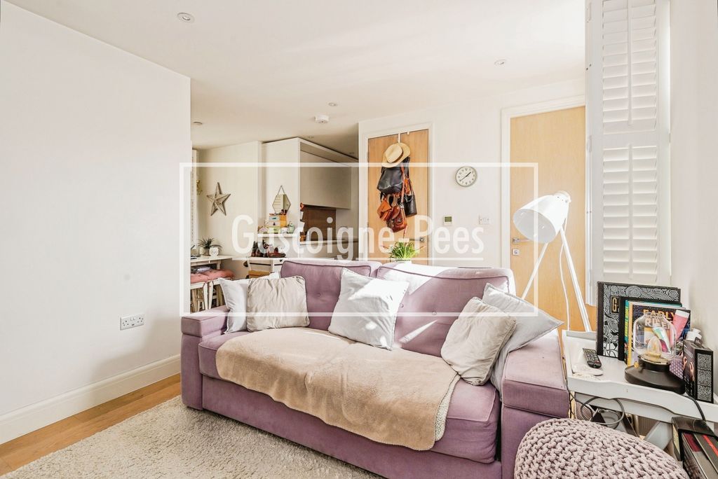 Property photo 2 of 5