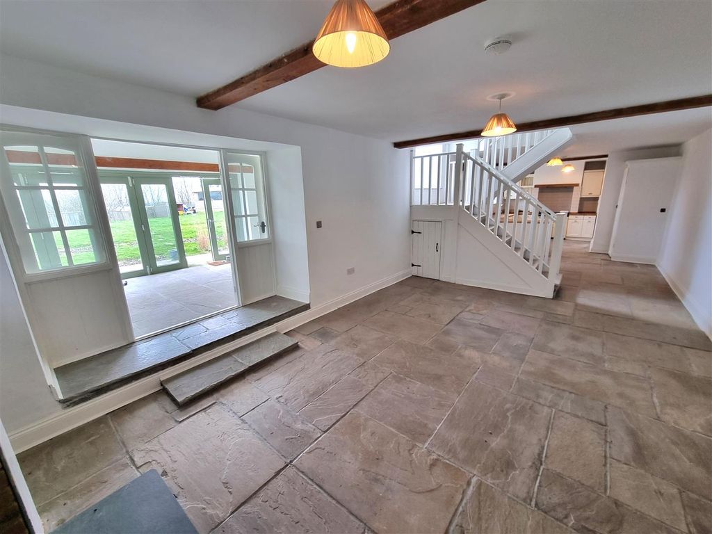 Property photo 2 of 38 Open Plan.Jpg