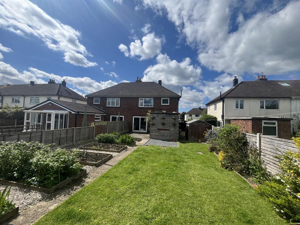 Property photo 2 of 18 Rear Garden
