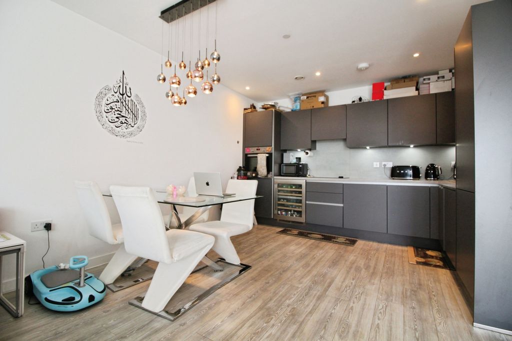 Property photo 2 of 20 Kitchen-Diner.Jpg
