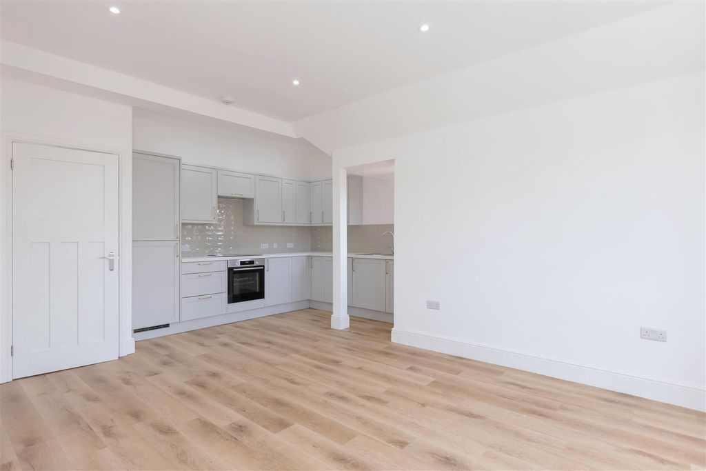 Property photo 2 of 15 Living Room