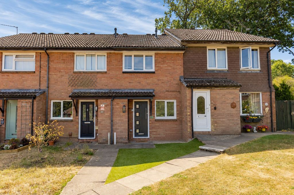 Property photo 1 of 23