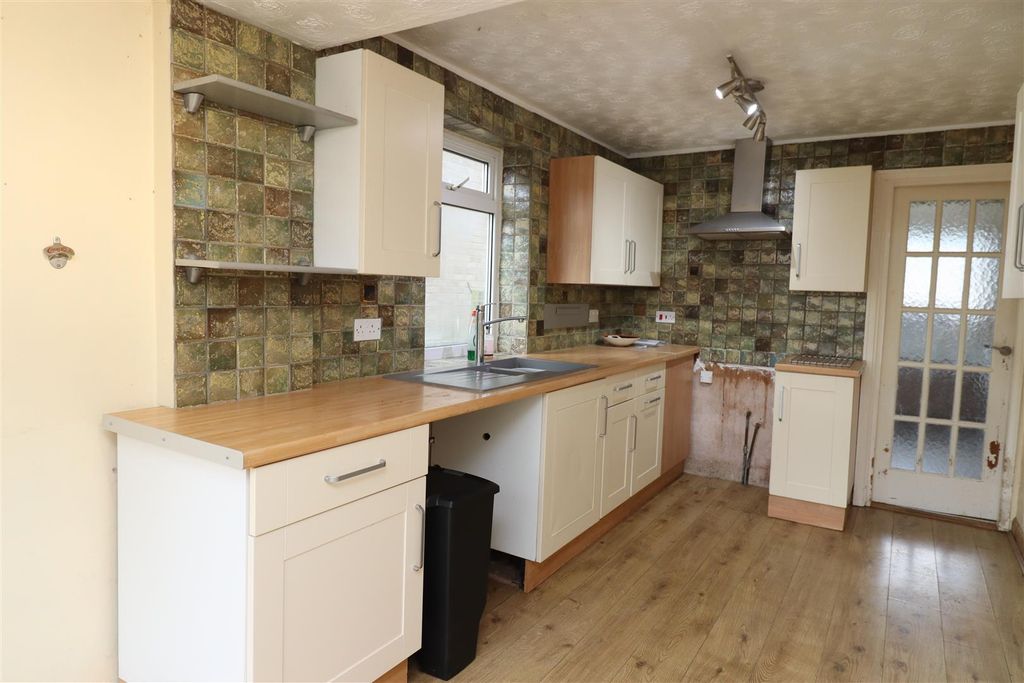 Property photo 3 of 10 Img_6866.Jpg