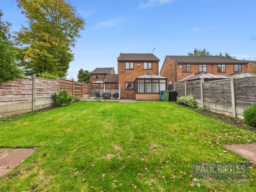 Property photo 2 of 24 Cam01301G0-Pr0685-Still017.Jpg