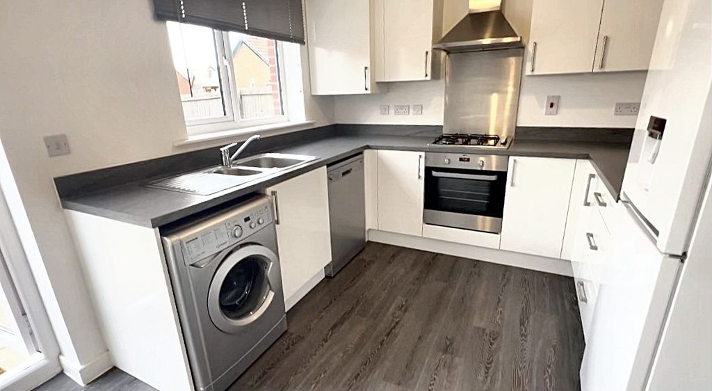 Property photo 2 of 12 Gallery