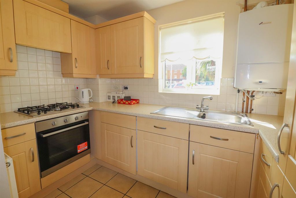 Property photo 2 of 7