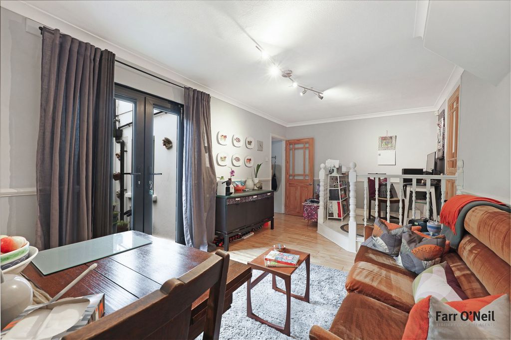 Property photo 3 of 22 Photo 14