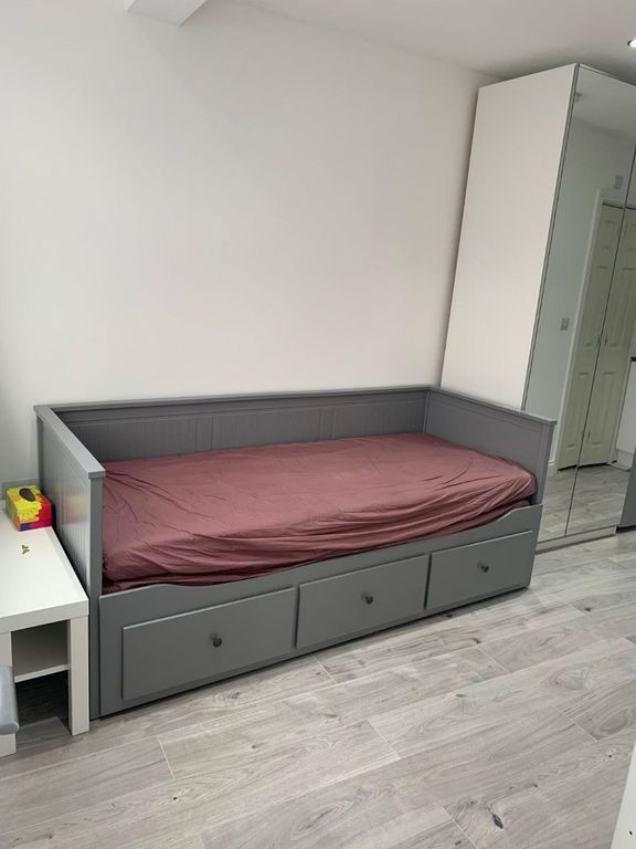 Property photo 2 of 3